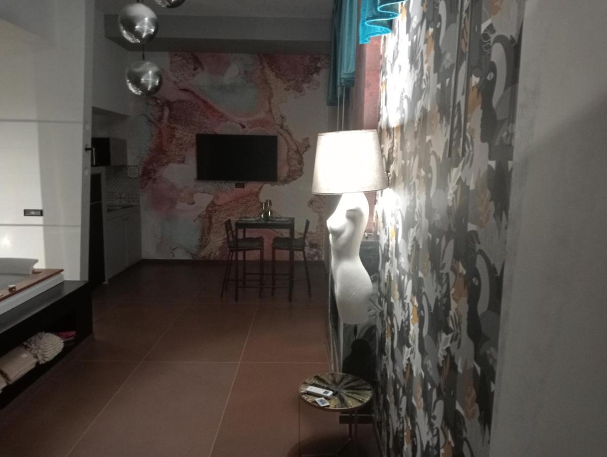 Suite Luxurya Bari Exterior foto